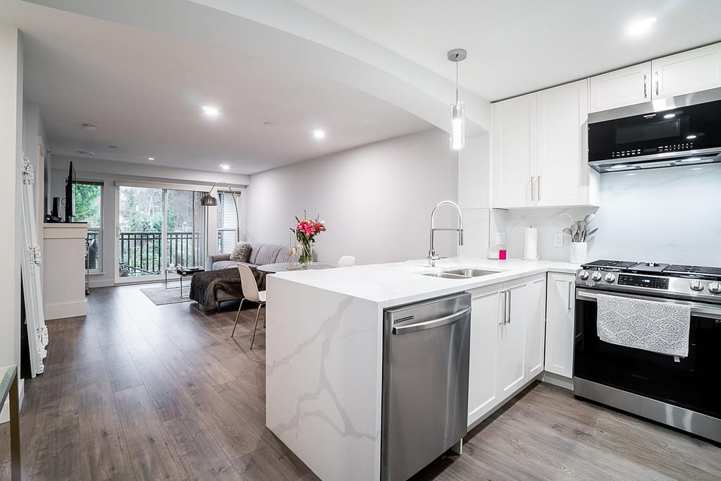 408 3082 Dayanee Springs Boulevard, Coquitlam