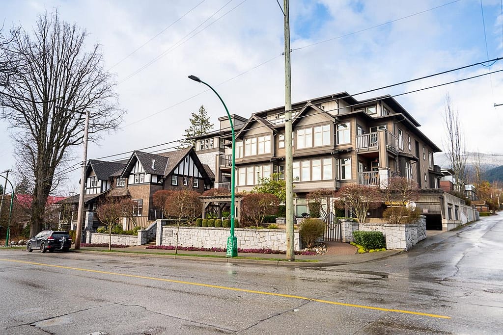 201 116 W 23rd Street, North Vancouver