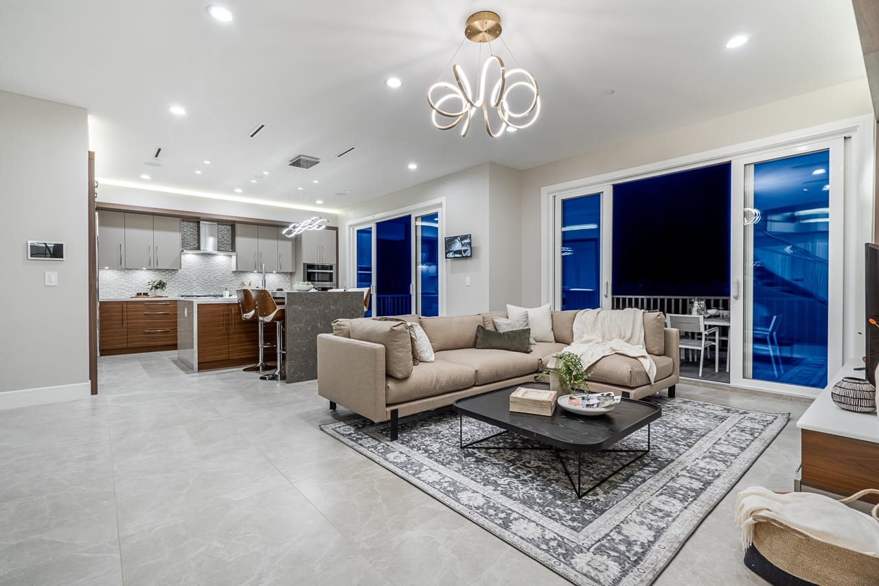 495-Gordon-Avenue-West-Vancouver-10-2220