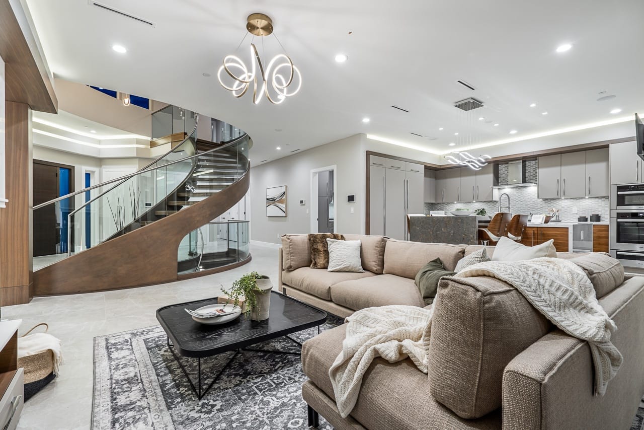 495-Gordon-Avenue-West-Vancouver-12-2230