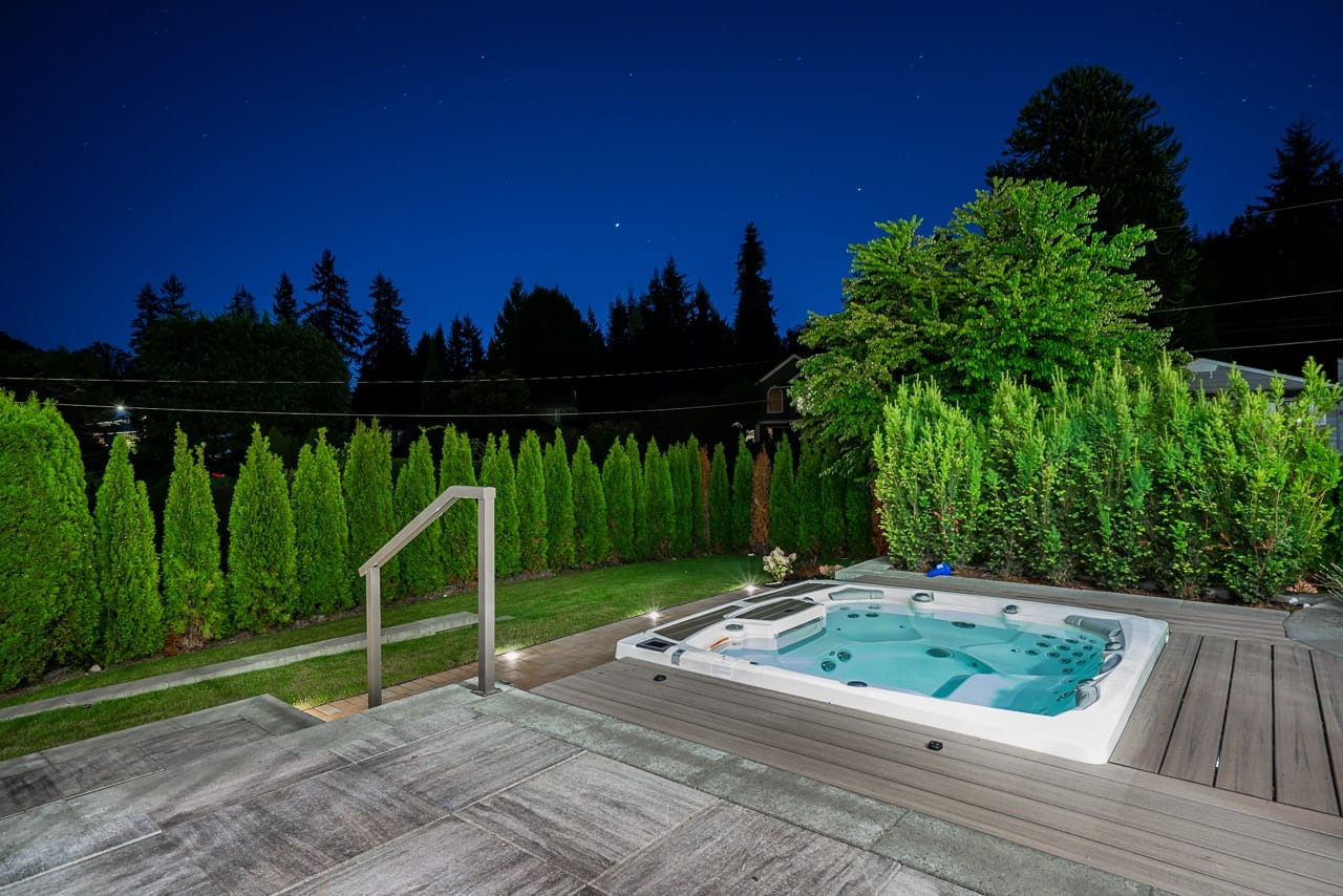 495-Gordon-Avenue-West-Vancouver-56-2405