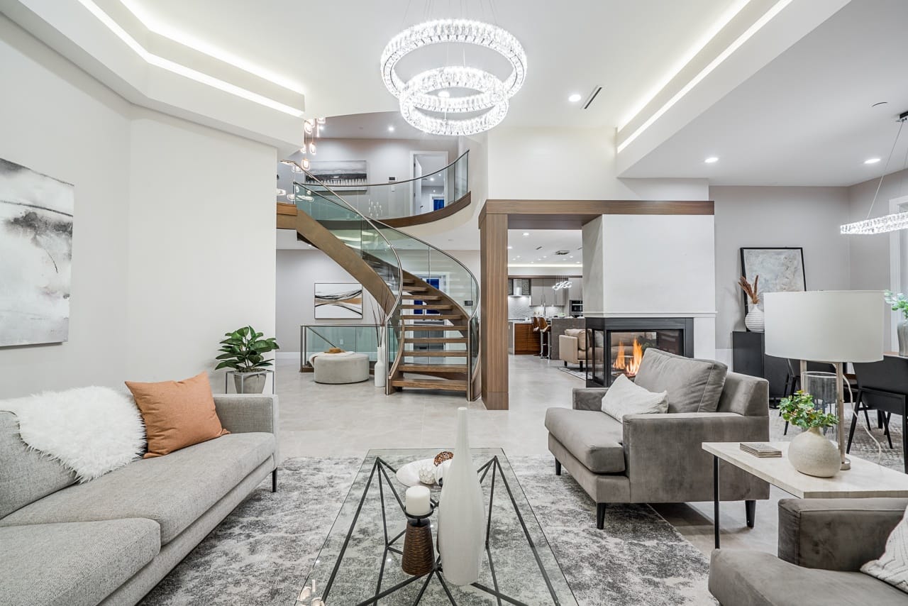 495-Gordon-Avenue-West-Vancouver-8-2210